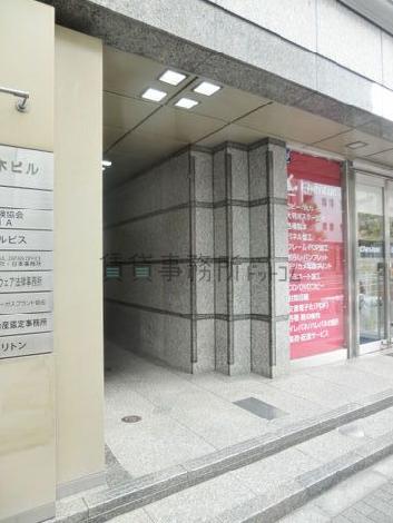 正面玄関