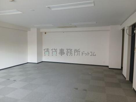 NICORAビルの室内