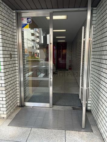 正面玄関