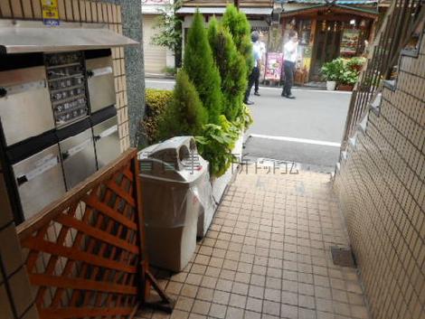 正面玄関