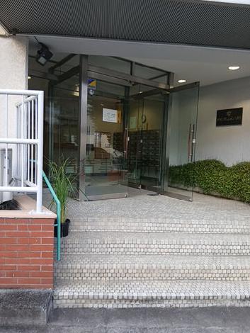 正面玄関