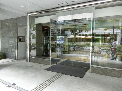 正面玄関