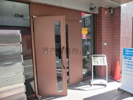 入り口正面