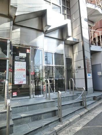 正面玄関
