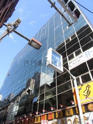 第一井上ビルの室内