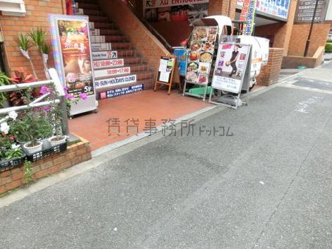正面玄関