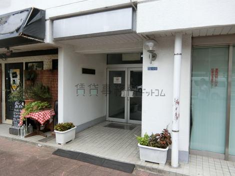 正面玄関