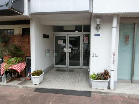 正面玄関
