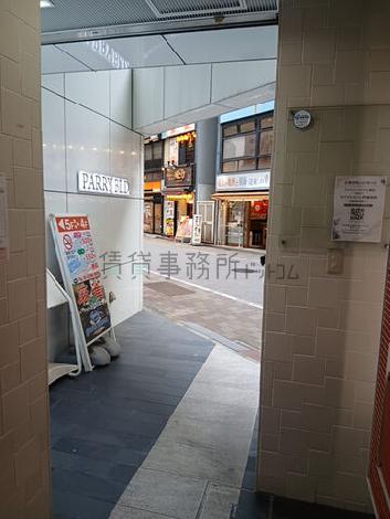 正面玄関