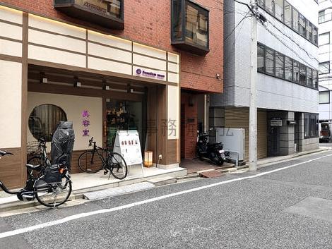 正面玄関