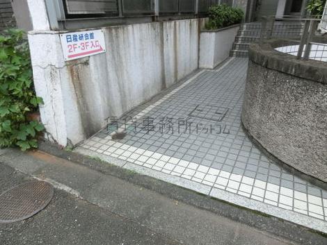 正面玄関
