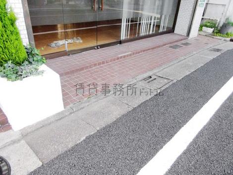正面玄関