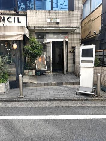 正面玄関