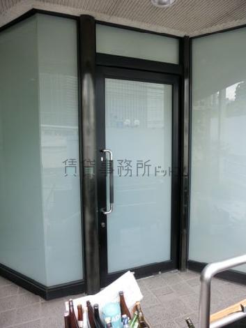 正面玄関