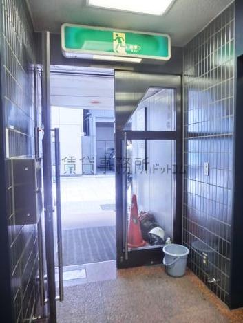 正面玄関