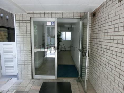 正面玄関