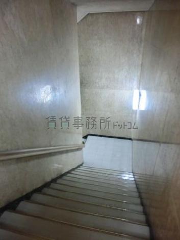踊り場の様子