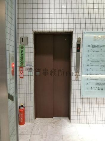エレベーター