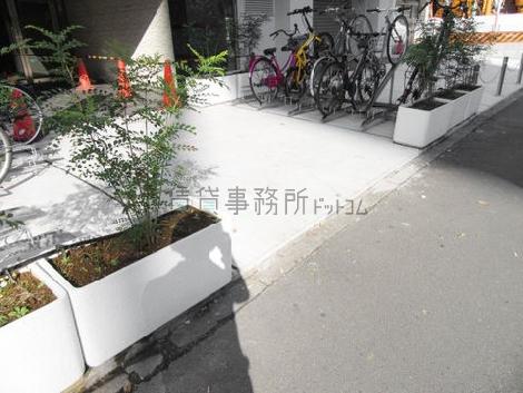 正面玄関