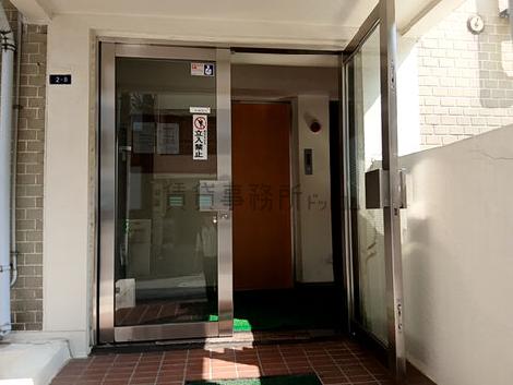 正面玄関
