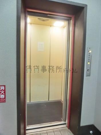 エレベーター