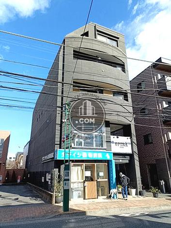 岡本ビルの外観写真