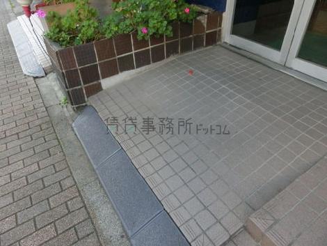 正面玄関