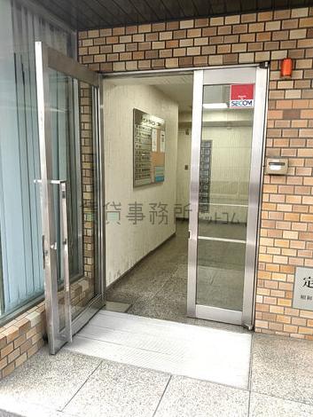 正面玄関