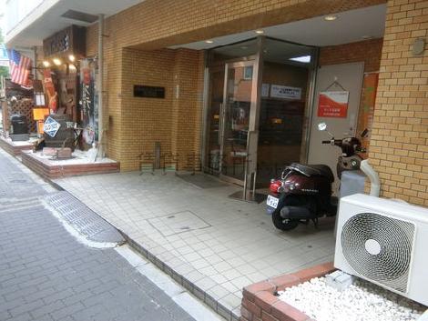 正面玄関