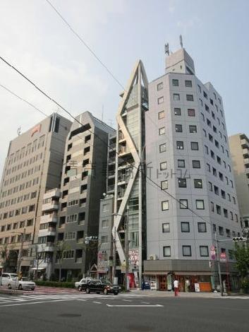 交差点角地の好立地