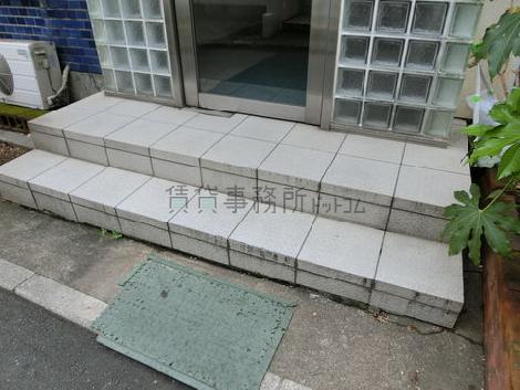 正面玄関