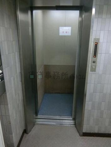 エレベーター