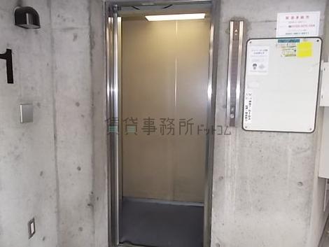 エレベーター