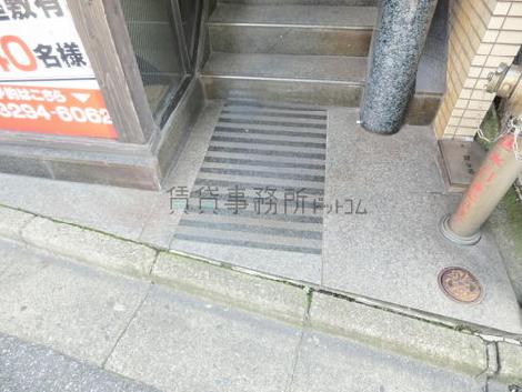 歩道との連結面