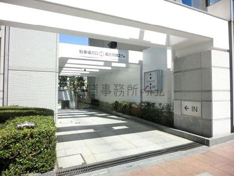 駐車場入り口

