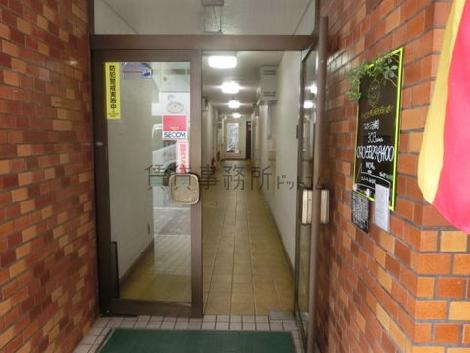 正面玄関