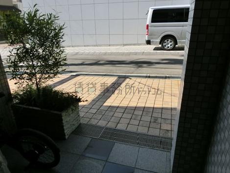 正面玄関