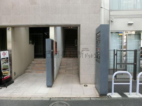 正面玄関
