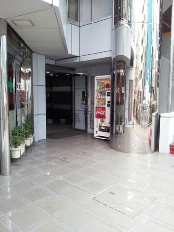 正面玄関