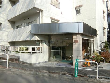 正面玄関