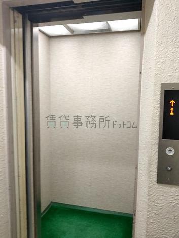 エレベーター