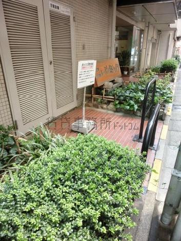 正面玄関