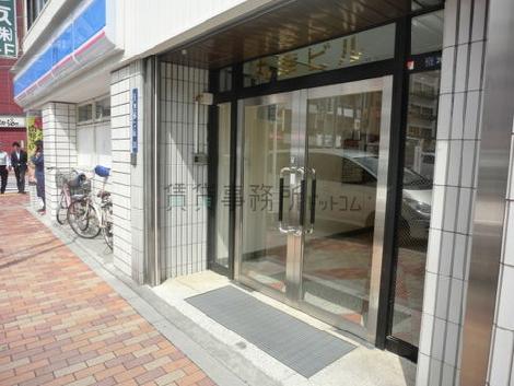 正面玄関