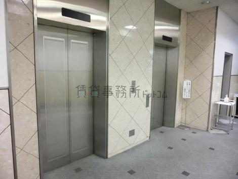 エレベーターは２基あります