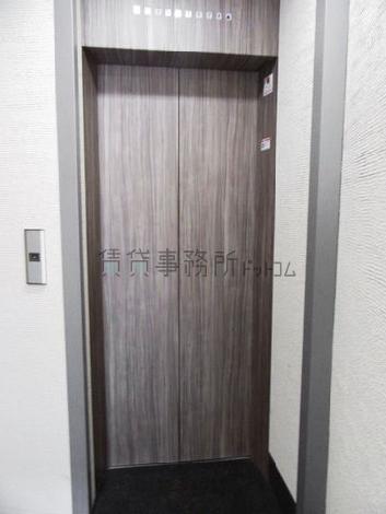エレベーター