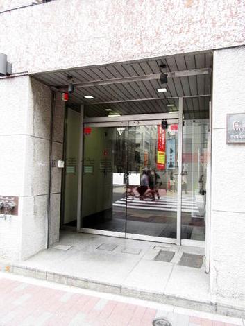 正面玄関