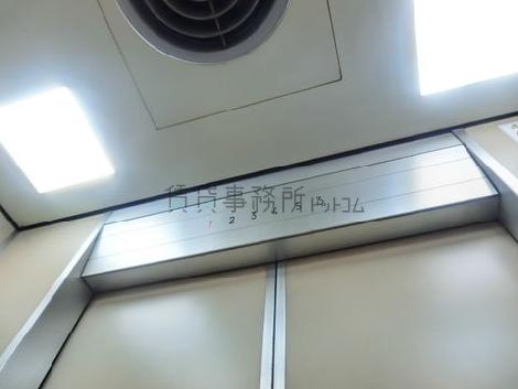 エレベーター