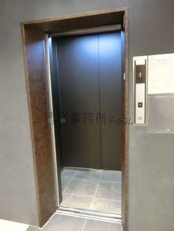 エレベーター