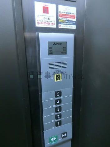 エレベーター