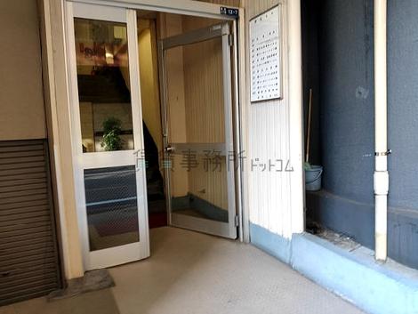 正面玄関